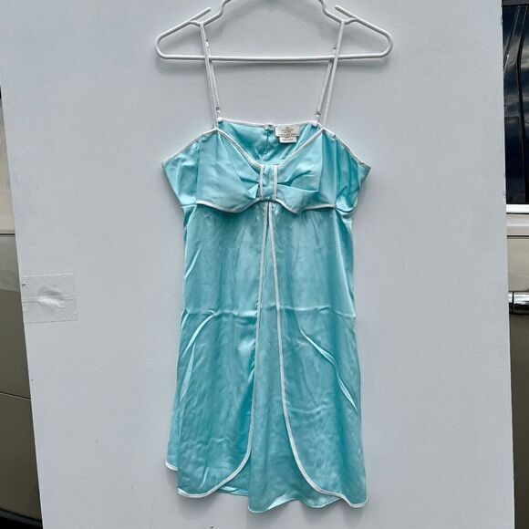 Kate Spade New York Big Bow Charmeuse Chemise Light blue/Teal - Med - Picture 1 of 8